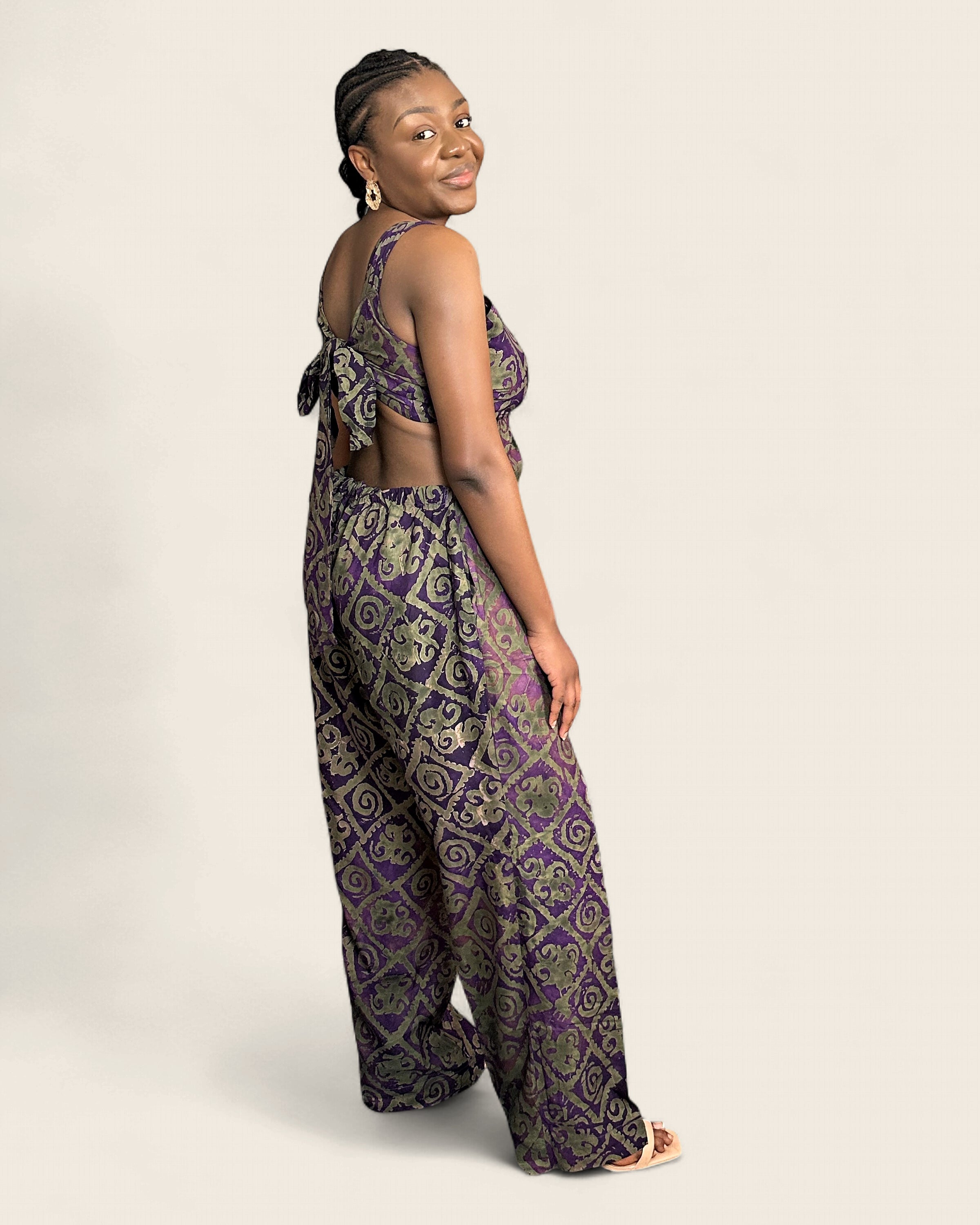 Ayoka African african jumpsuit — hand-dyed Adire, styling on model, L'atelier KaAy
