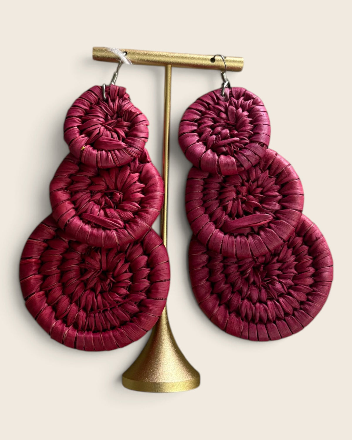 Raspberry Pink triple disc raffia earrings, hand-dyed and hand-woven, L'atelier KaAy